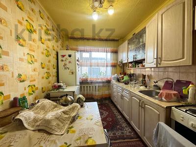 3-комнатная квартира · 71.3 м² · 1/2 этаж, 17 линия за 13.5 млн 〒 в Семее