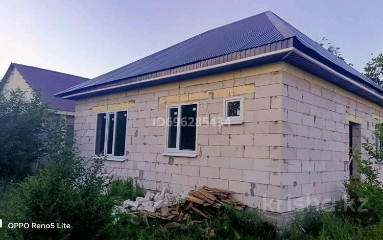 Жеке үй · 4 бөлме · 81 м² · 5 жүзд., Көктерек 115 — Плодоовощной (Мичурино), бағасы: 15 млн ₸ в Уральске — фото 5