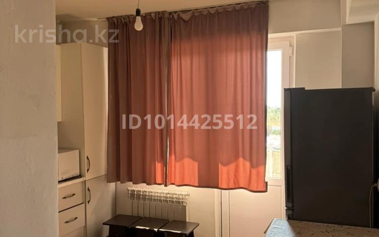 2-комнатная квартира · 60 м² · 3/9 этаж, 9-й микрорайон 4 — Возле 29 школы за 130 000 ₸ в Талдыкоргане — фото 2