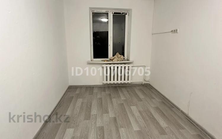 1-бөлмелі пәтер · 12 м² · 5/5 қабат, мкр Калкаман-2 10, бағасы: 10 млн ₸ в Алматы, Наурызбайский р-н — фото 2