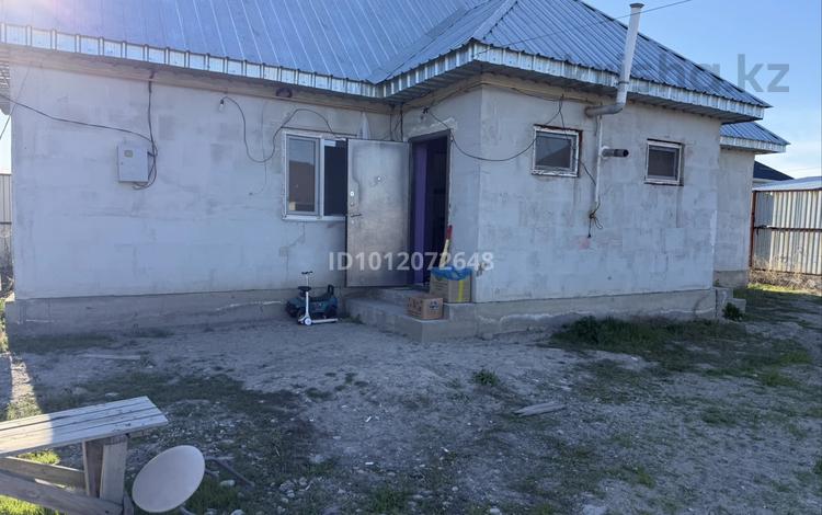 Отдельный дом · 2 комнаты · 76 м² · 600 сот., Садыкова 19 д — По ул Алимжанова возле 27 школы за 20 млн ₸ в Талдыкоргане — фото 2