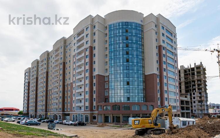 1-комнатная квартира, 53 м², 4/9 этаж, Мукан Толебаева за 15 млн 〒 в Астане, Алматы р-н — фото 2
