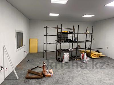 Свободное назначение, офисы, магазины и бутики, общепит, медцентры и аптеки, образование, развлечения, конференц-залы, кабинеты и рабочие места, студии · 75 м² за 250 000 〒 в Усть-Каменогорске, Ахмирово