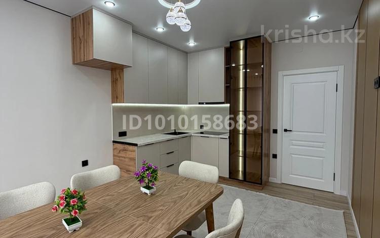 4-комнатная квартира · 80 м² · 11/13 этаж, Муратбаева 46/7 7 — Муратбаева Макатаева за 64 млн ₸ в Алматы, Алмалинский р-н — фото 2