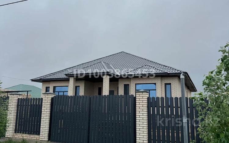 Часть дома · 5 комнат · 195 м² · 10 сот., Рауан 486 — Жилой массив Рауан 486 за 65 млн 〒 в Актобе — фото 2