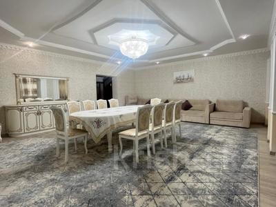 4-комнатная квартира · 193.4 м² · 2/3 этаж, Т Алии Молдагуловой за 59 млн ₸ в Актобе
