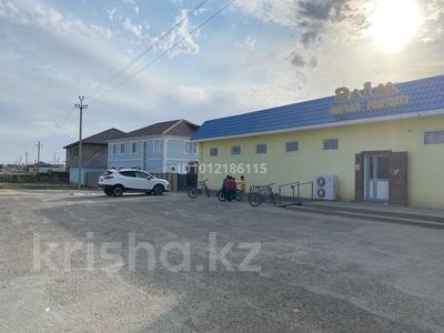 Жеке үй · 7 бөлме · 246.3 м² · 11.63 жүзд., Б.Ермуханова 12а, бағасы: 45 млн ₸ в Атырау, мкр Авангард-2
