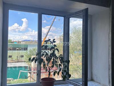 Продажа квартир в Западно-Казахстанской обл.: 2-комнатная квартира · 40 м² · 3/9 этаж, Назарбаев 148/1 за 10 млн 〒 2-комнатная квартира · 40 м² · 3/9 этаж, Назарбаев 148/1 за 10 млн 〒 в Уральске