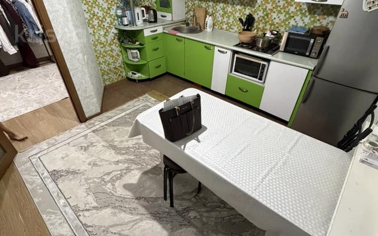2-бөлмелі пәтер · 80 м² · 5/9 қабат, Ақсай-1А ш/а., Мкр. Аксай, бағасы: 40 млн ₸ в Алматы, Ауэзовский р-н — фото 6