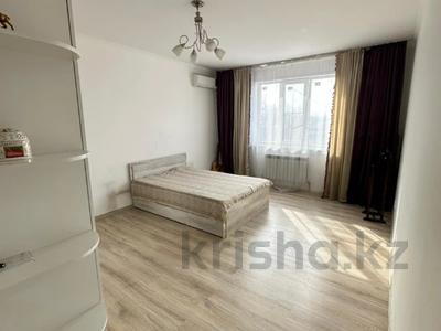 2-бөлмелі пәтер · 82.5 м² · 6/9 қабат, мкр Аксай-3Б — Алем жк, бағасы: 48 млн ₸ в Алматы, Ауэзовский р-н