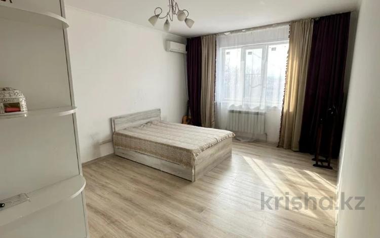2-бөлмелі пәтер · 82.5 м² · 6/9 қабат, мкр Аксай-3Б — Алем жк, бағасы: 48 млн ₸ в Алматы, Ауэзовский р-н — фото 11