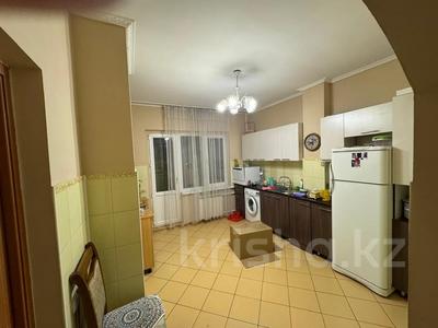 4-бөлмелі пәтер · 94 м² · 9/9 қабат, Ақсай-1 ш/а., бағасы: 45 млн ₸ в Алматы, Ауэзовский р-н