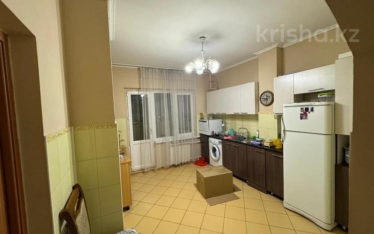 4-бөлмелі пәтер · 94 м² · 9/9 қабат, Ақсай-1 ш/а., бағасы: 45 млн ₸ в Алматы, Ауэзовский р-н — фото 5