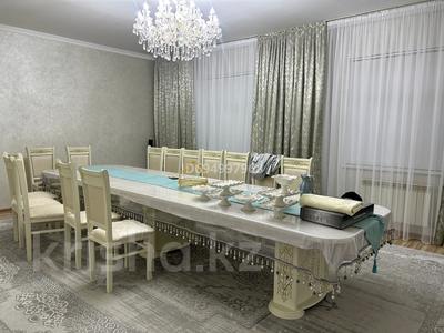 Отдельный дом · 5 комнат · 200 м² · 8 сот., мкр Таскен, ул кырмызы-2 — Таскен за 65 млн 〒 в Шымкенте, Каратауский р-н