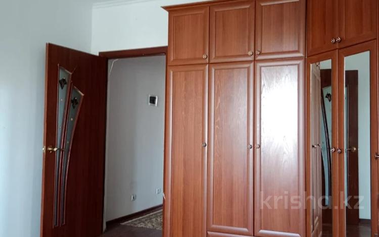 1-комнатная квартира, 54 м², 5/13 этаж, Сембинова 7 за 20.5 млн 〒 в Астане, р-н Байконур — фото 11