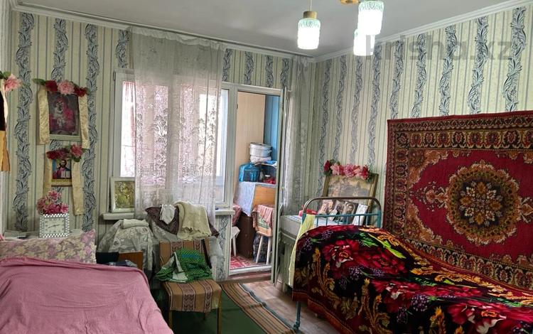 2-комнатная квартира, 62 м², 2/9 этаж, мкр Кулагер за 30.5 млн 〒 в Алматы, Жетысуский р-н — фото 2