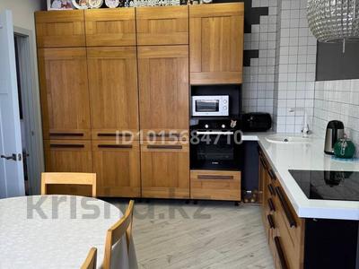 4-бөлмелі пәтер · 104 м² · 8/8 қабат, Сыганак 39/1 — Акмешит-достык, бағасы: 1.1 млн ₸ в Астане, Есильский р-н
