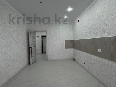 1-комнатная квартира · 51.4 м² · 4/10 этаж, Женис за 20.5 млн ₸ в Уральске