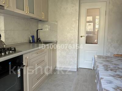 2-комнатная квартира · 52 м² · 2/3 этаж, мкр Жулдыз-1 за 200 000 ₸ в Алматы, Турксибский р-н
