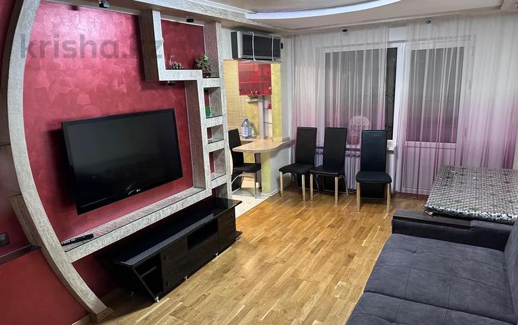 3-комнатная квартира · 70 м² · 2/5 этаж, Радостовца 49 — Розыбакиева /Жаибыла за 349 999 ₸ в Алматы, Алмалинский р-н — фото 3