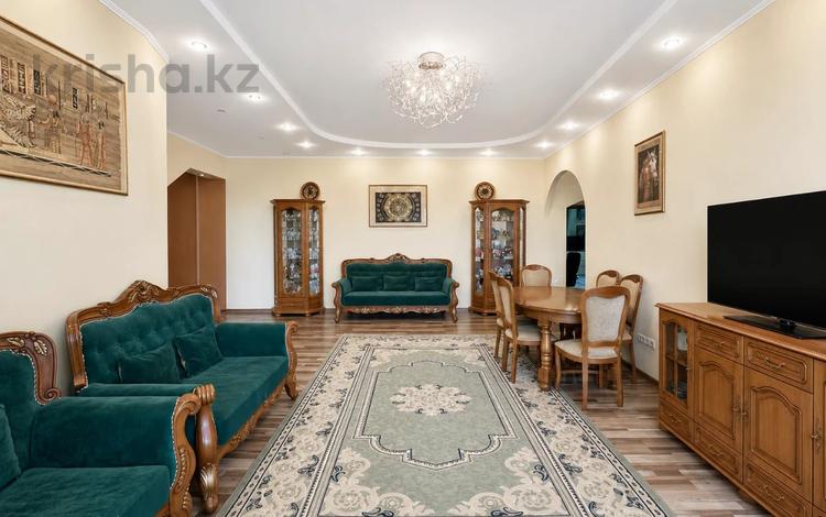 3-комнатная квартира · 137 м² · 14/18 этаж, Курмангазы — Драм театр им. Мухтара Ауэзова за 105 млн ₸ в Алматы, Алмалинский р-н — фото 17