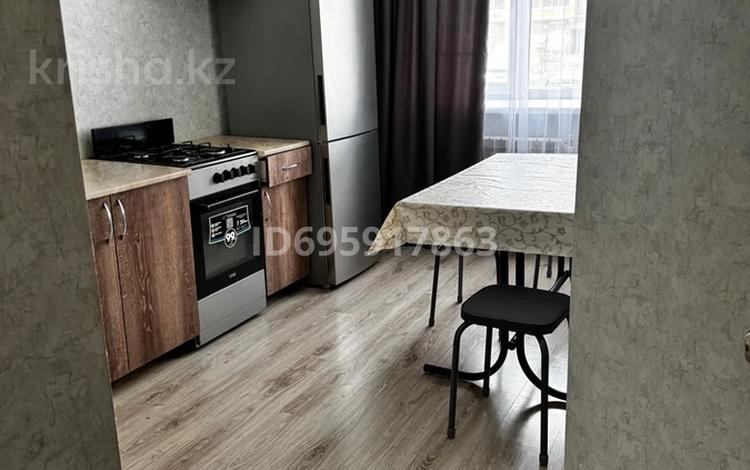 2-бөлмелі пәтер · 68 м² · 1/9 қабат, Береке 63, бағасы: 180 000 ₸ в Костанае — фото 2