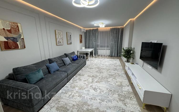 3-комнатная квартира · 107 м² · 10/18 этаж, мкр Алмагуль, Серкебаева 97 за 900 000 ₸ в Алматы, Бостандыкский р-н — фото 2