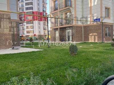 3-комнатная квартира · 84 м² · 4/10 этаж, Куаныша Толеметова 50/11 за 270 000 ₸ в Шымкенте, Абайский р-н
