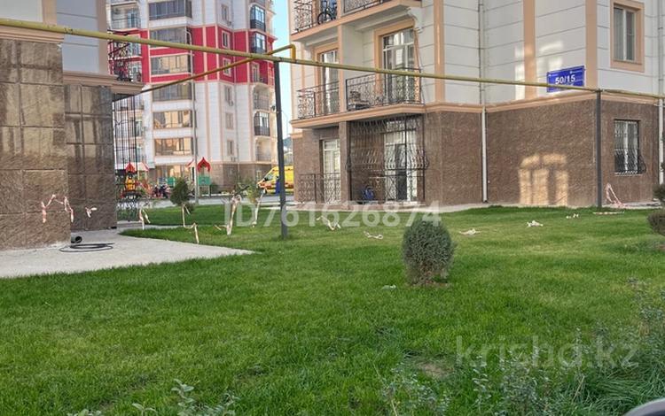 3-комнатная квартира · 84 м² · 4/10 этаж, Куаныша Толеметова 50/11 за 270 000 ₸ в Шымкенте, Абайский р-н — фото 2