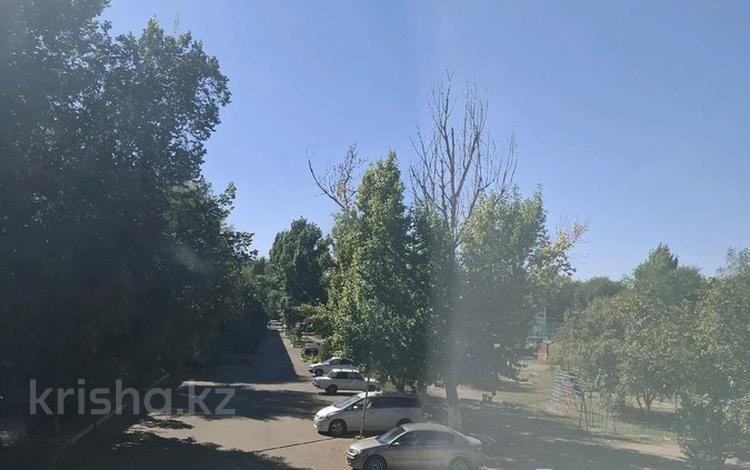 2-комнатная квартира · 54 м² · 2/5 этаж, мкр 4 13 за 17.5 млн ₸ в Уральске — фото 2