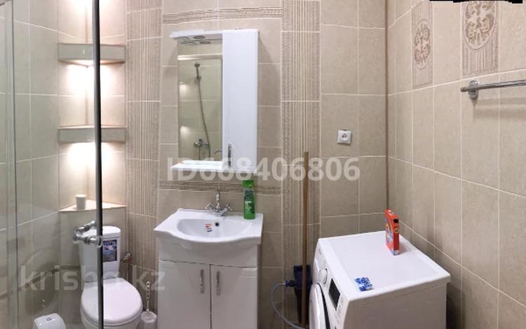 1-комнатная квартира · 41 м² · 7/11 этаж, 17-й мкр, 17 мкрн 7 за 250 000 ₸ в Актау — фото 4