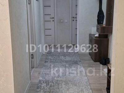 2-комнатная квартира · 60 м² · 8/9 этаж, Увалиева 8/1 — 40 48 школы за 24.5 млн 〒 в Усть-Каменогорске