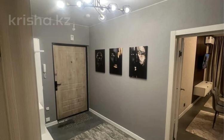 1-комнатная квартира · 40 м² · 4/9 этаж, мкр 12 62 за 100 000 ₸ в Актобе — фото 2