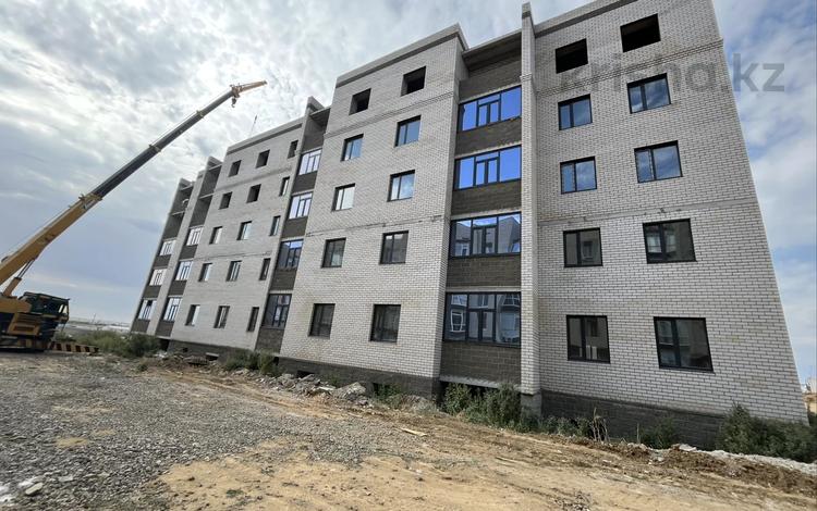 1-бөлмелі пәтер · 45.46 м² · 4/5 қабат, Алтын орда ш/а. 355, бағасы: 11.5 млн ₸ в Актобе, мкр. Алтын орда — фото 2