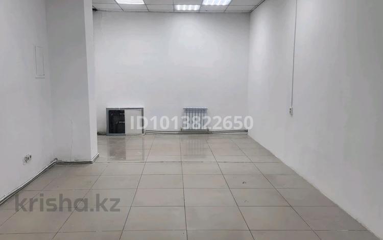 Свободное назначение, офисы, магазины и бутики, салоны красоты · 40 м² за 140 000 ₸ в Астане, р-н Байконур — фото 2