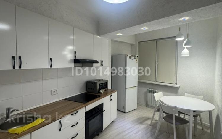 2-комнатная квартира · 60 м² · 8/10 этаж, Курмангазы 97 — Курмангазы Масанчи за 400 000 ₸ в Алматы, Алмалинский р-н — фото 2