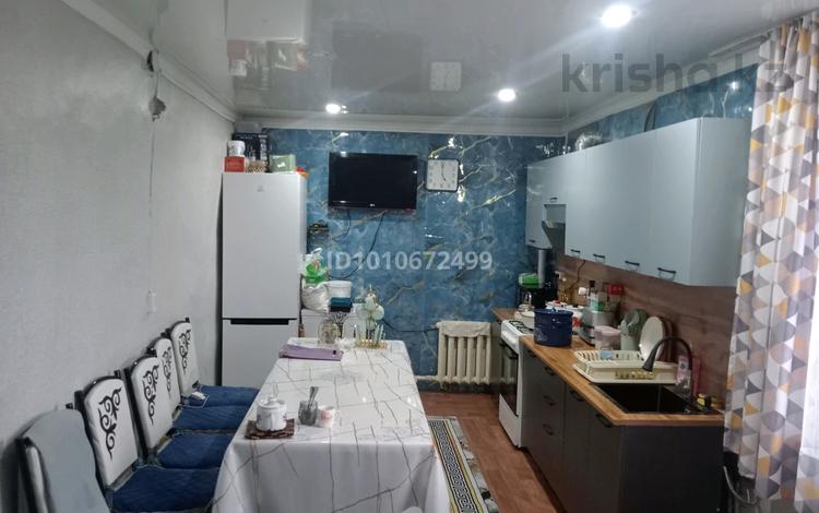 Отдельный дом · 3 комнаты · 60 м² · 60 сот., Бобровка 1448 за 9 млн ₸ в Семее — фото 2
