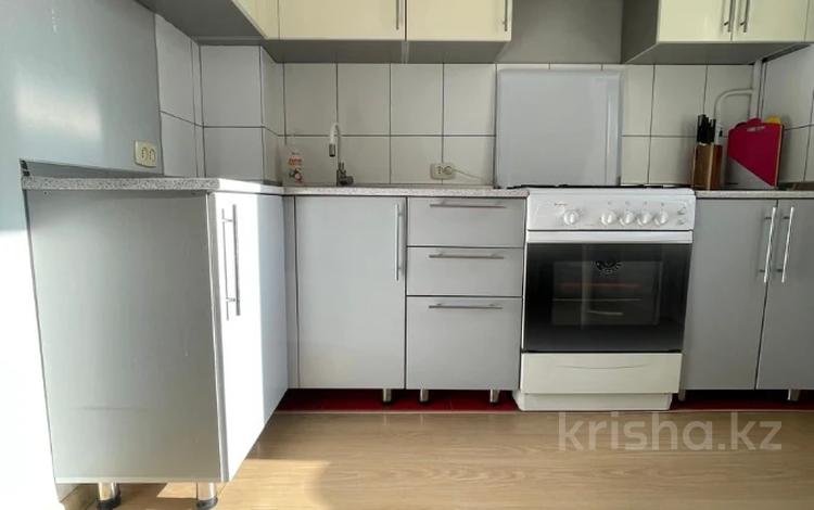 3-бөлмелі пәтер · 63 м² · 2/6 қабат, уральский переулок, бағасы: 30.6 млн ₸ в Костанае — фото 2