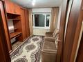 4-комнатная квартира · 63 м² · 2/5 этаж, Майкудук, 15й микрорайон 8 за 13.5 млн ₸ в Караганде, Алихана Бокейханова р-н — фото 6