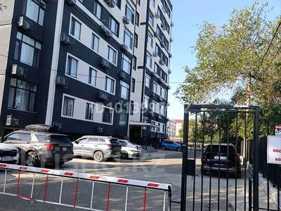 2-комнатная квартира · 65 м² · 5/9 этаж, мкр Центральный, Дружбы 14 за 33 млн ₸ в Атырау