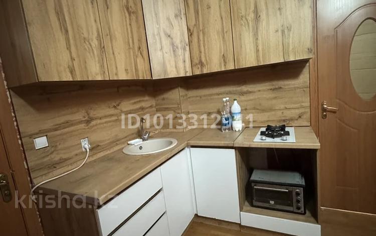 1-комнатная квартира · 40 м² · 9/9 этаж, мкр Аксай-4 39 — Момышулы-жубанова за 39 млн ₸ в Алматы, Ауэзовский р-н — фото 2