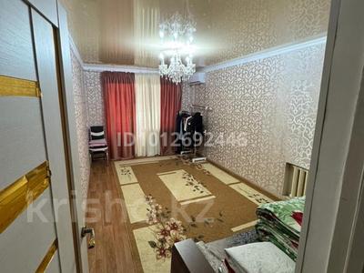 2-бөлмелі пәтер · 60 м² · 5/5 қабат, Саламатова 2 — Ақмешіт 2, бағасы: 12 млн ₸ в 