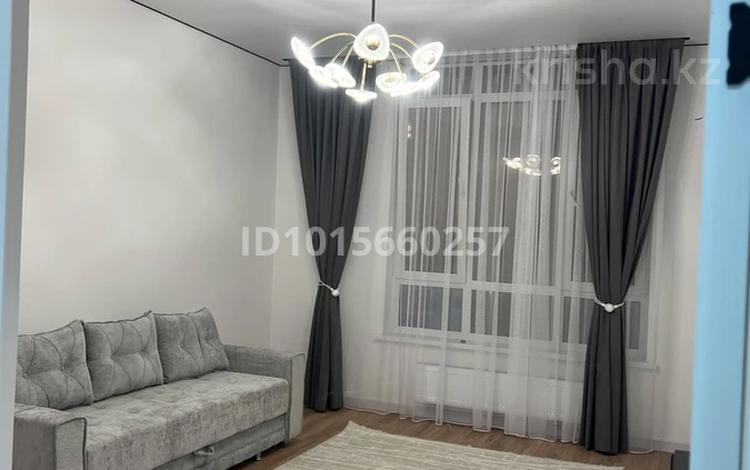 1-бөлмелі пәтер · 43 м² · 11/18 қабат, Е 882 участок 7, бағасы: 280 000 ₸ в Астане, Нура р-н — фото 2