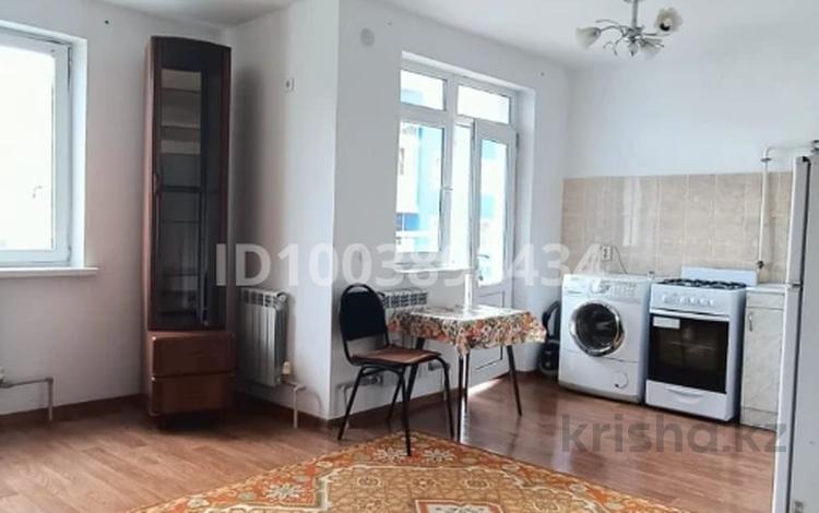 1-комнатная квартира · 31.8 м² · 7/9 этаж, мкр Нурсат 44 за 16 млн ₸ в Шымкенте, Каратауский р-н — фото 2