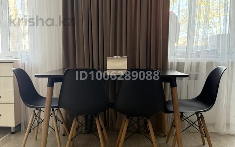 3-бөлмелі пәтер · 53.8 м² · 3/4 қабат, Тохтарова 82, бағасы: 25 млн ₸ в Усть-Каменогорске, Ульбинский — фото 2