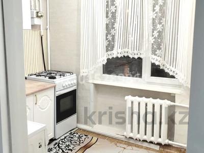 1-комнатная квартира · 35 м² · 2/3 этаж, Бөкейхан 41 трех этажка 5 за 6.5 млн ₸ в 