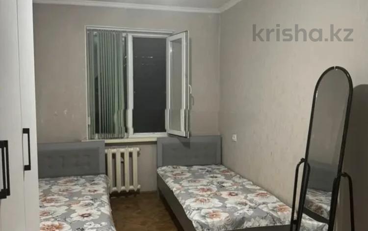 2-комнатная квартира · 46 м² · 4/4 этаж, мкр №1 76 за 260 000 ₸ в Алматы, Ауэзовский р-н — фото 2