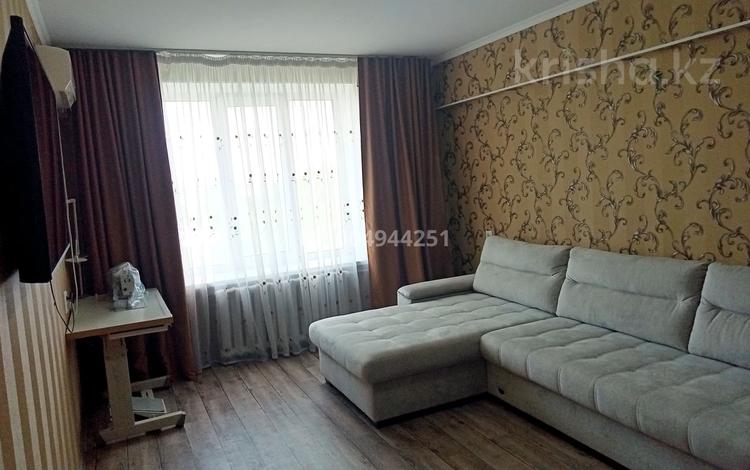 3-комнатная квартира · 67 м² · 5/5 этаж, 3мкр 10в — Центр, Юбилейный за 29 млн 〒 в Конаеве — фото 2