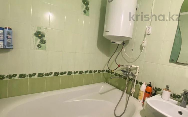 3-комнатная квартира · 60.9 м² · 2/5 этаж, Осевая 8 за 13 млн ₸ в Караганде — фото 2