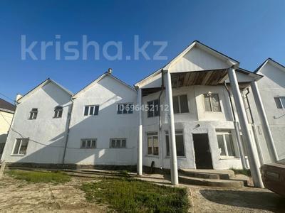 Отдельный дом · 6 комнат · 364 м² · 10 сот., мкр Атырау, Жалтыр за 70 млн ₸